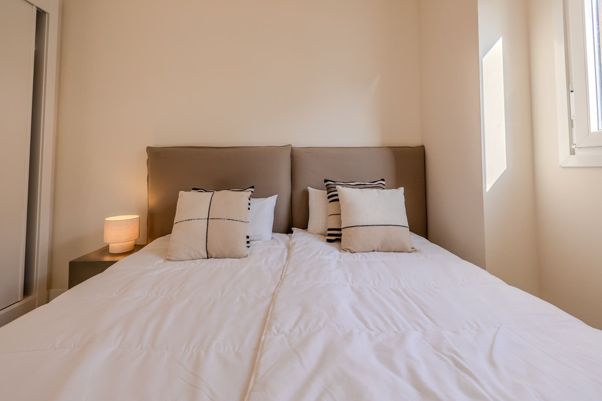 Penthouse te koop in Estepona | 2 slaapkamers H5517694