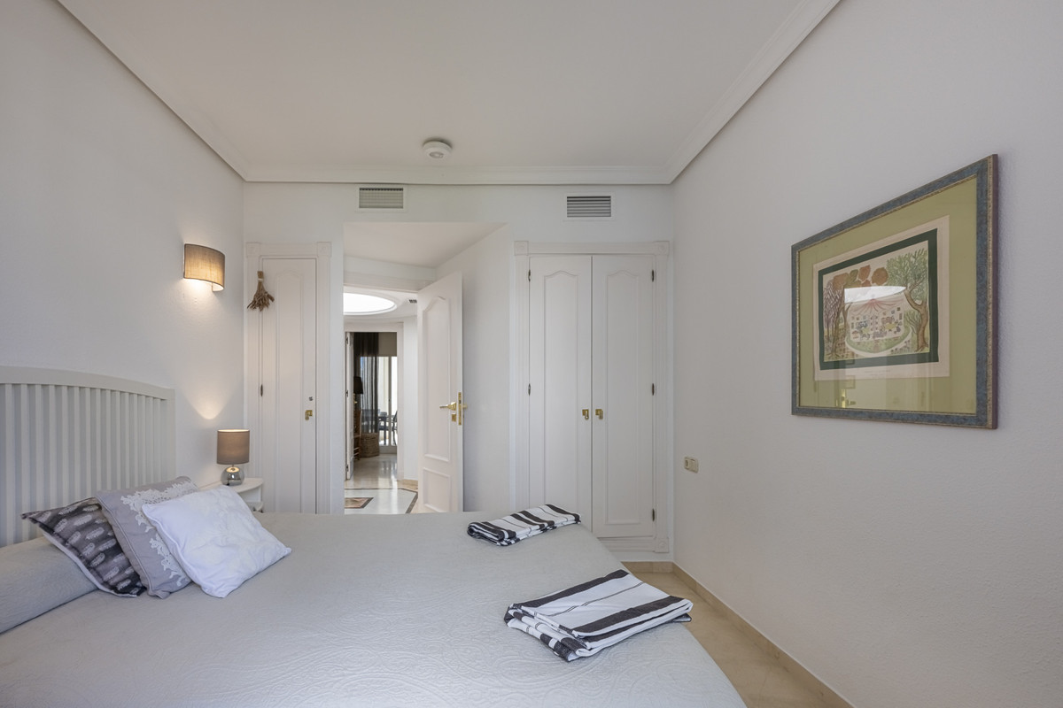 Appartement te koop in Estepona | 3 slaapkamers H5517958