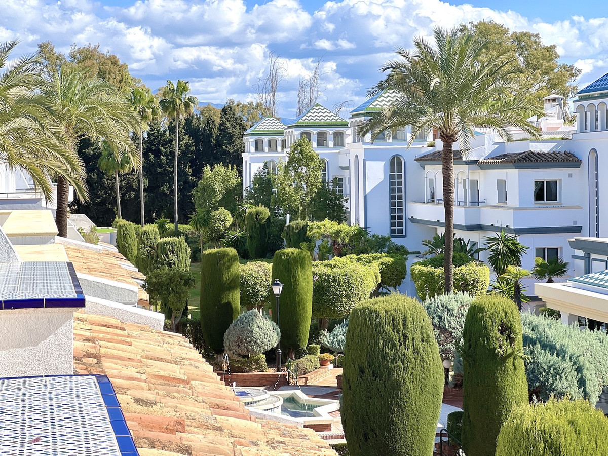 Appartement te koop in Estepona | 3 slaapkamers H5517958