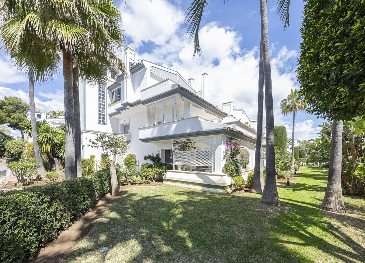 Appartement te koop in Estepona | 3 slaapkamers H5517958