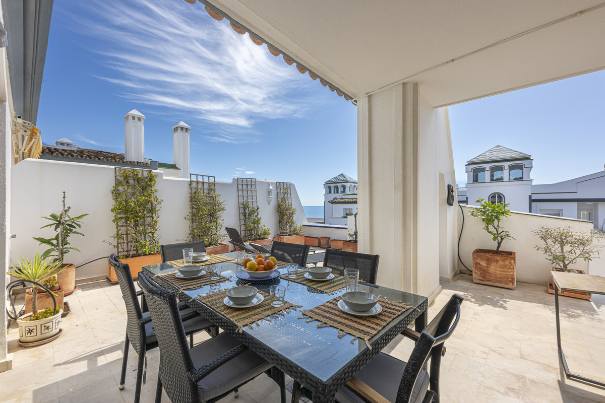 Appartement te koop in Estepona | 3 slaapkamers H5517958