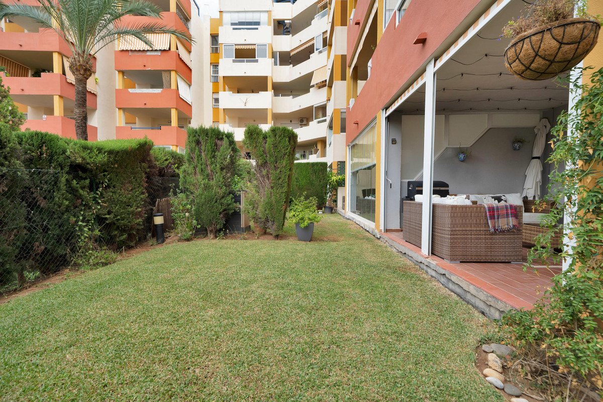 Appartement te koop in Estepona | 2 slaapkamers H5518318