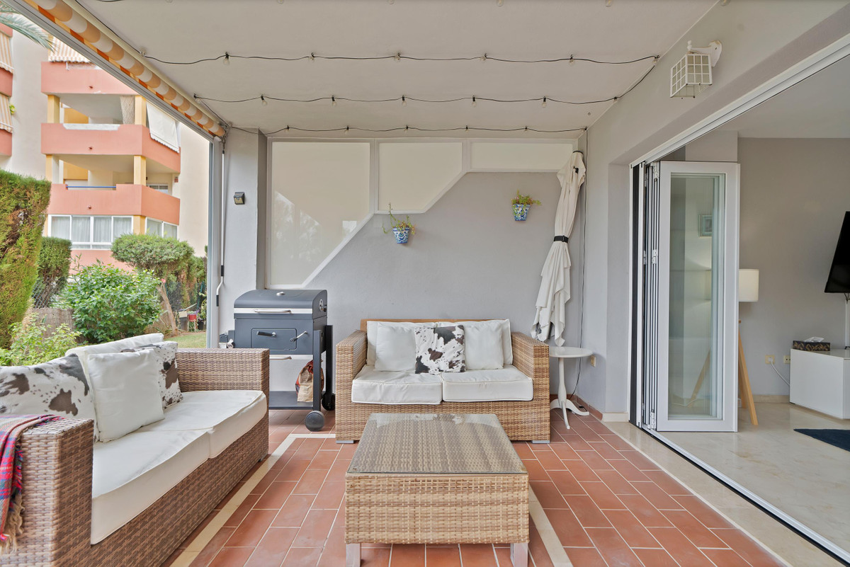 Appartement te koop in Estepona | 2 slaapkamers H5518318