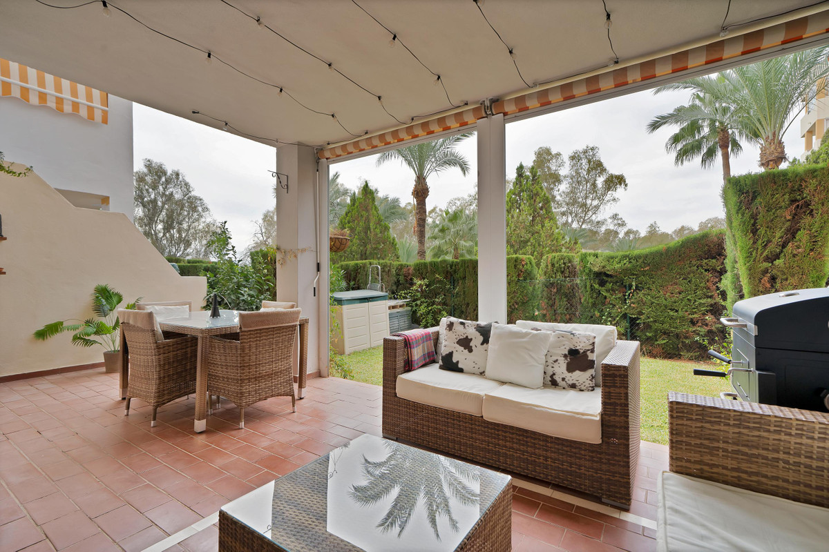 Appartement te koop in Estepona | 2 slaapkamers H5518318