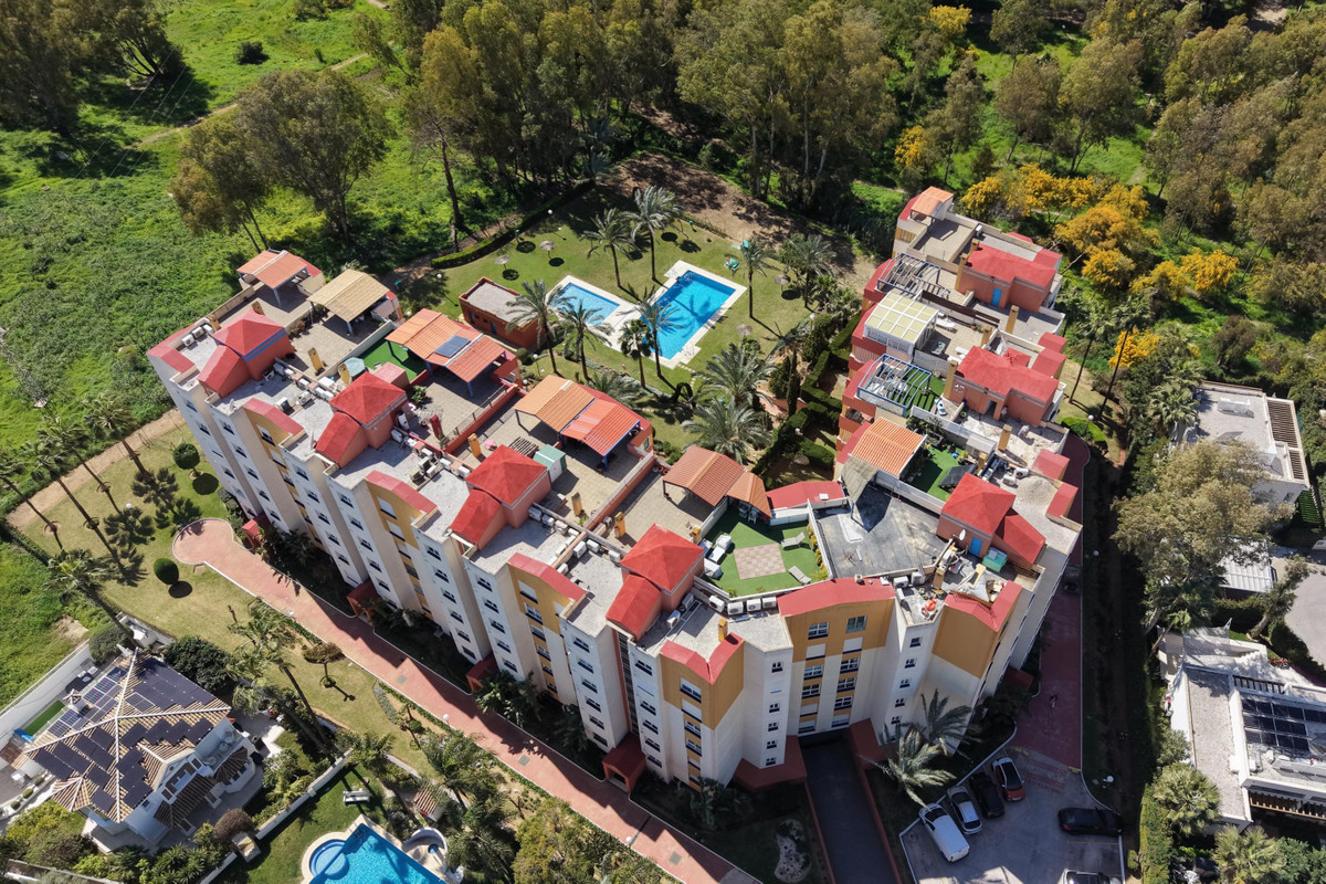 Appartement te koop in Estepona | 2 slaapkamers H5518318