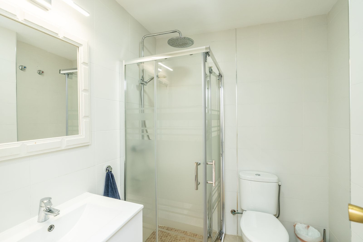 Appartement te koop in Estepona | 2 slaapkamers H5520856
