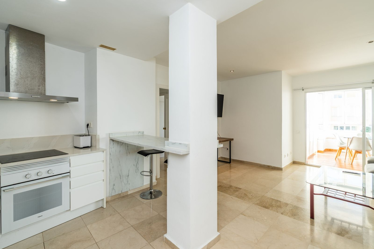 Appartement te koop in Estepona | 2 slaapkamers H5520856