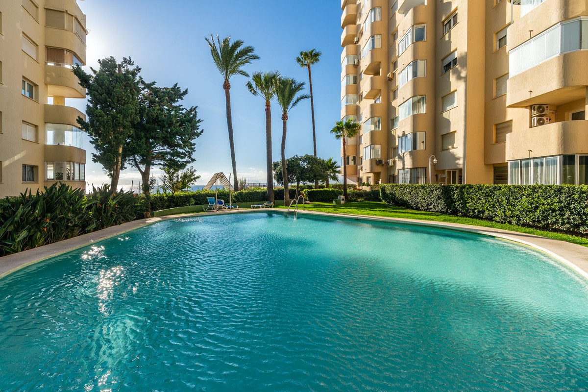 Appartement te koop in Estepona | 2 slaapkamers H5520856