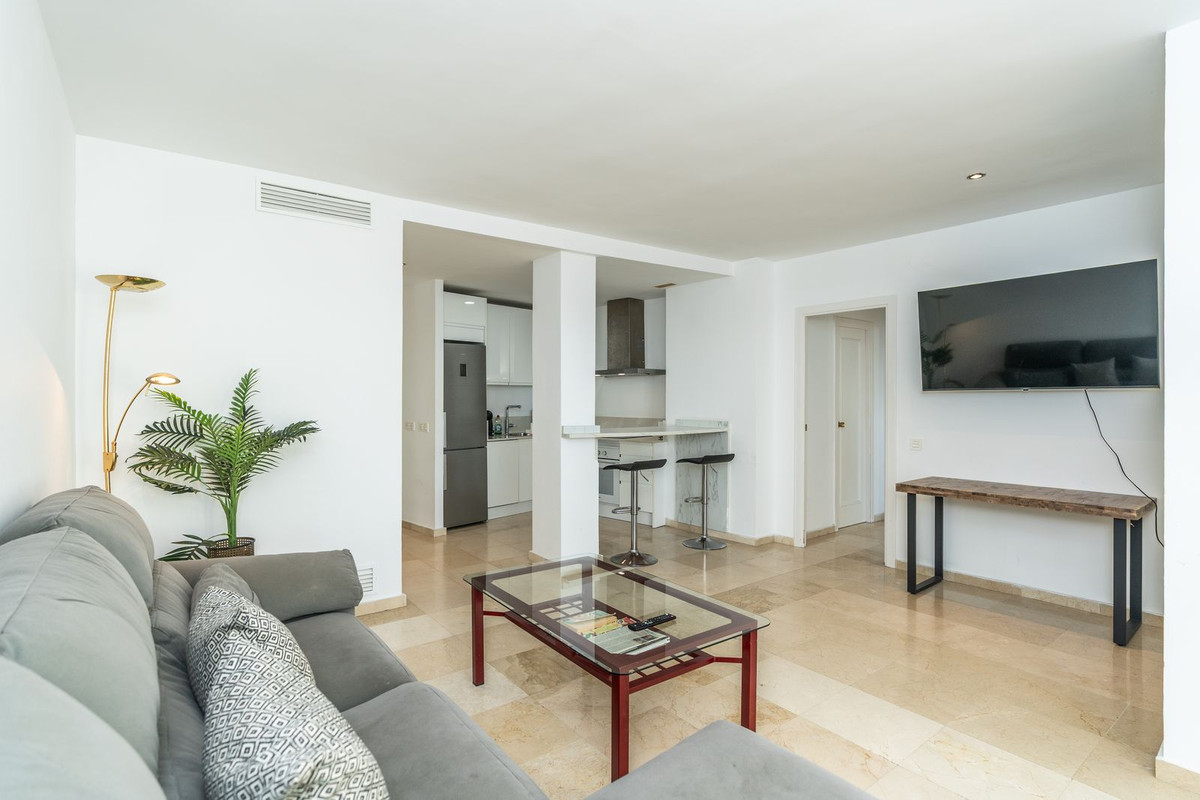 Appartement te koop in Estepona | 2 slaapkamers H5520856