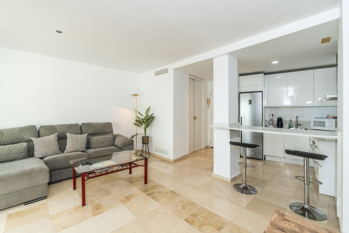 Appartement te koop in Estepona | 2 slaapkamers H5520856