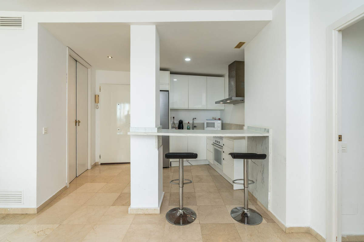 Appartement te koop in Estepona | 2 slaapkamers H5520856