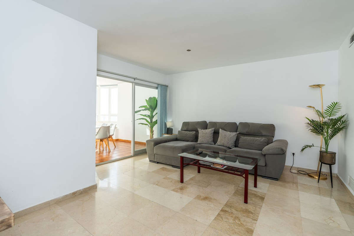 Appartement te koop in Estepona | 2 slaapkamers H5520856