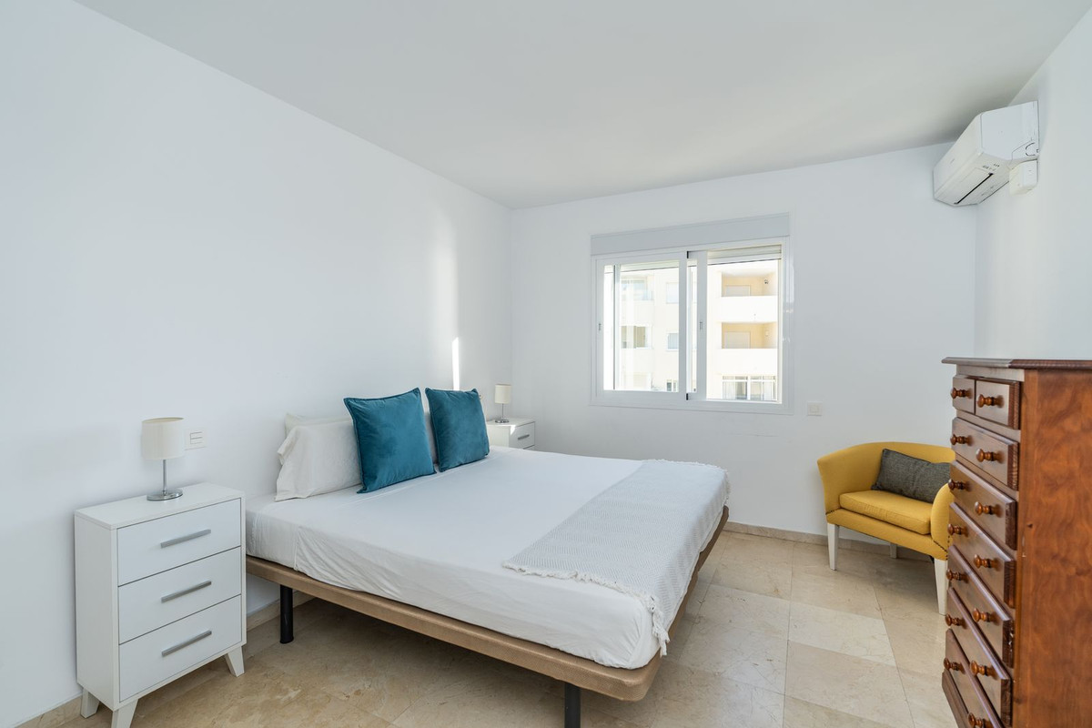 Appartement te koop in Estepona | 2 slaapkamers H5520856