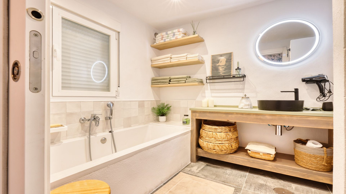 Appartement te koop in Estepona | 2 slaapkamers H5521174