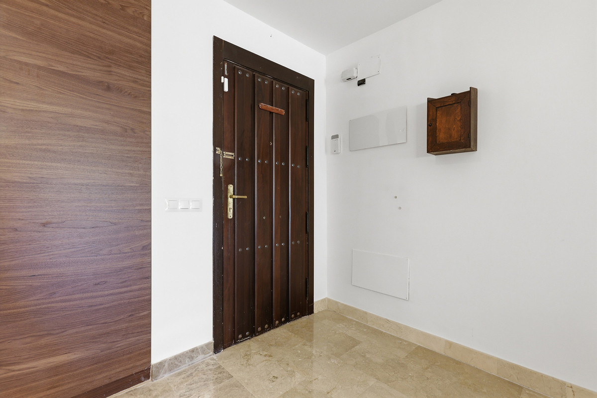 Appartement te koop in Estepona | 2 slaapkamers H5521357