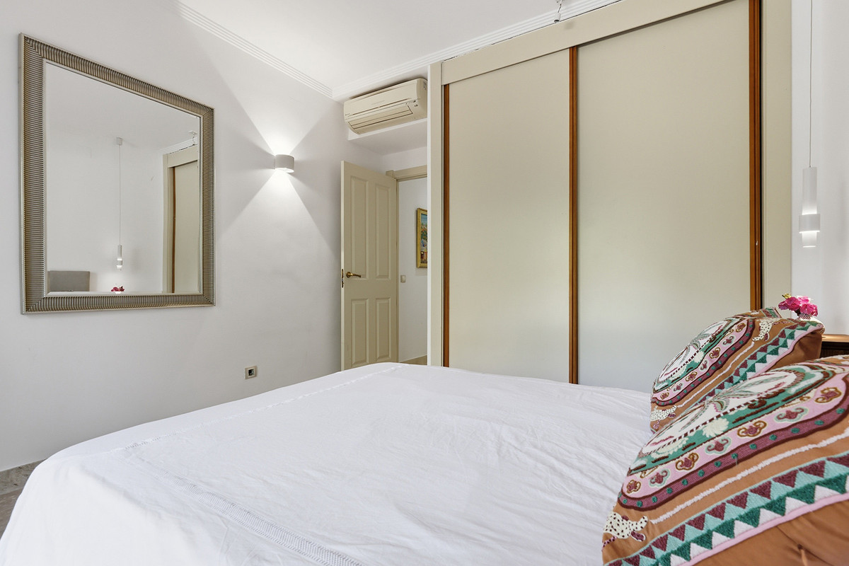 Appartement te koop in Estepona | 2 slaapkamers H5521357