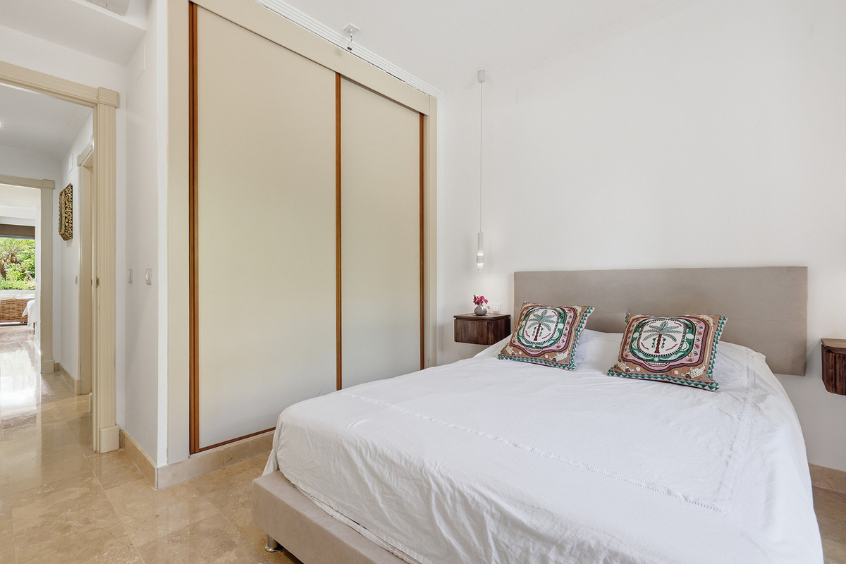 Appartement te koop in Estepona | 2 slaapkamers H5521357
