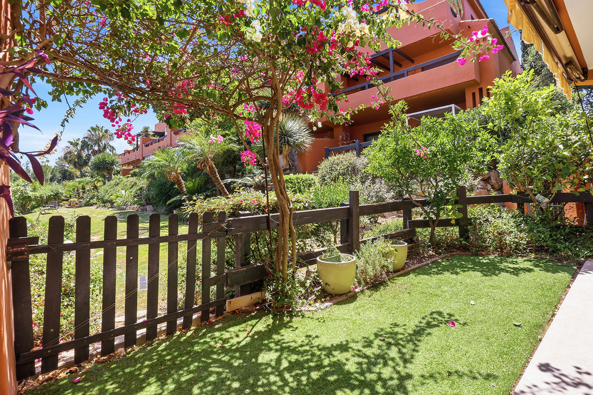 Appartement te koop in Estepona | 2 slaapkamers H5521357