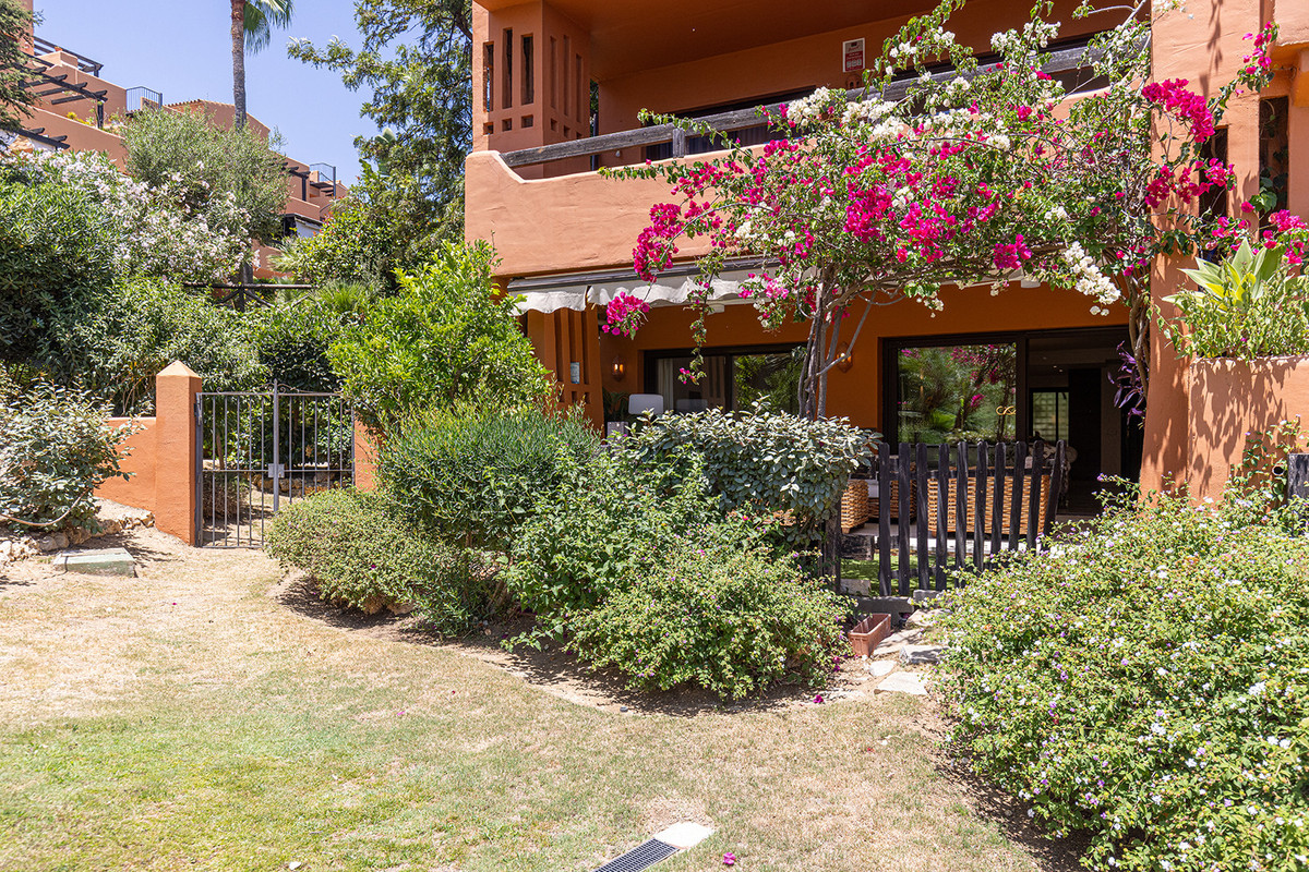 Appartement te koop in Estepona | 2 slaapkamers H5521357