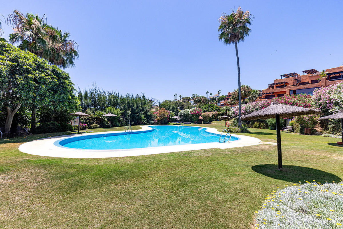 Appartement te koop in Estepona | 2 slaapkamers H5521357