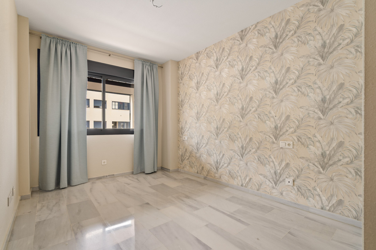 Appartement te koop in Estepona | 3 slaapkamers H5521363