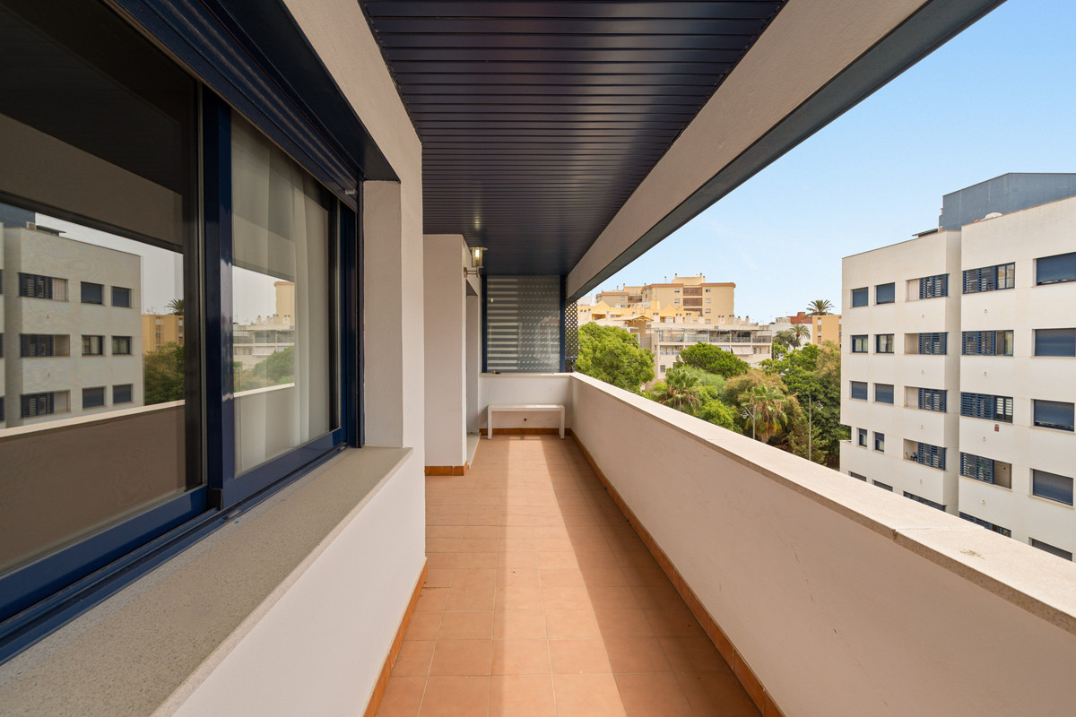 Appartement te koop in Estepona | 3 slaapkamers H5521363