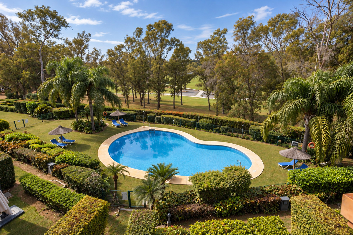 Penthouse te koop in Estepona | 3 slaapkamers H5521399