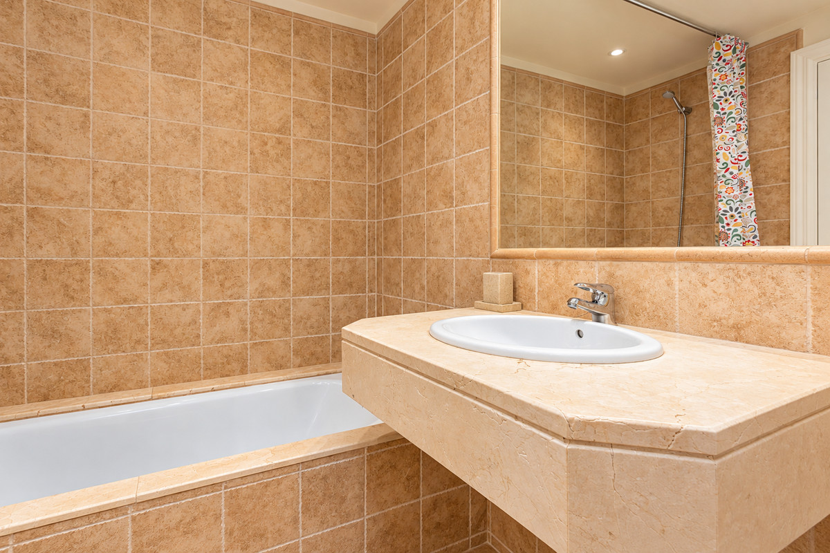 Penthouse te koop in Estepona | 3 slaapkamers H5521399