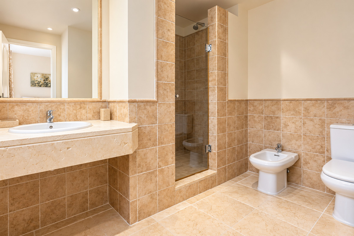 Penthouse te koop in Estepona | 3 slaapkamers H5521399