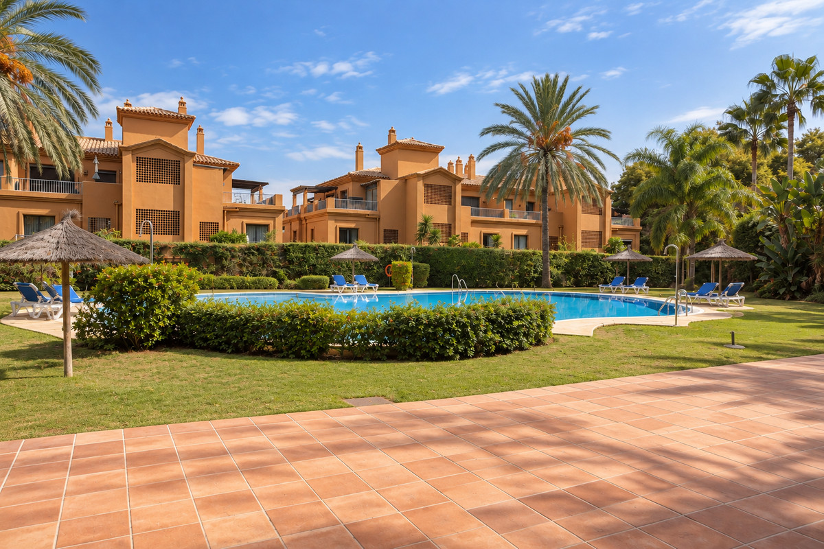 Penthouse te koop in Estepona | 3 slaapkamers H5521399