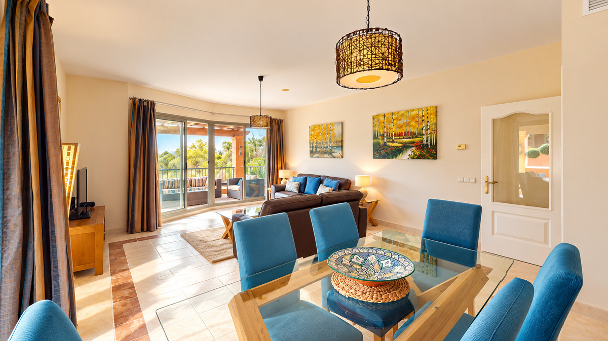 Penthouse te koop in Estepona | 3 slaapkamers H5521399