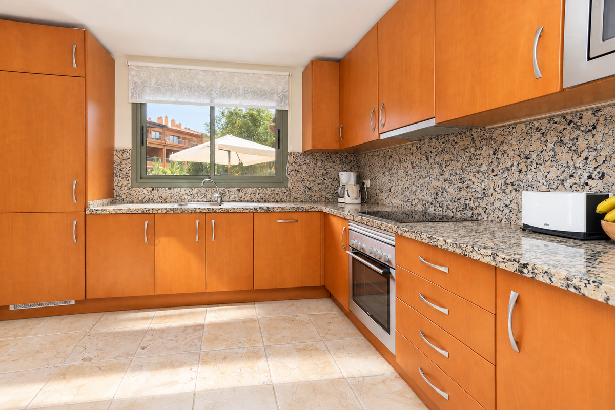 Penthouse te koop in Estepona | 3 slaapkamers H5521399