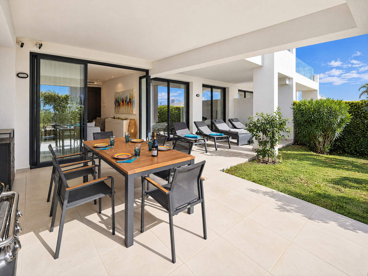 Appartement te koop in Estepona | 2 slaapkamers H5523685