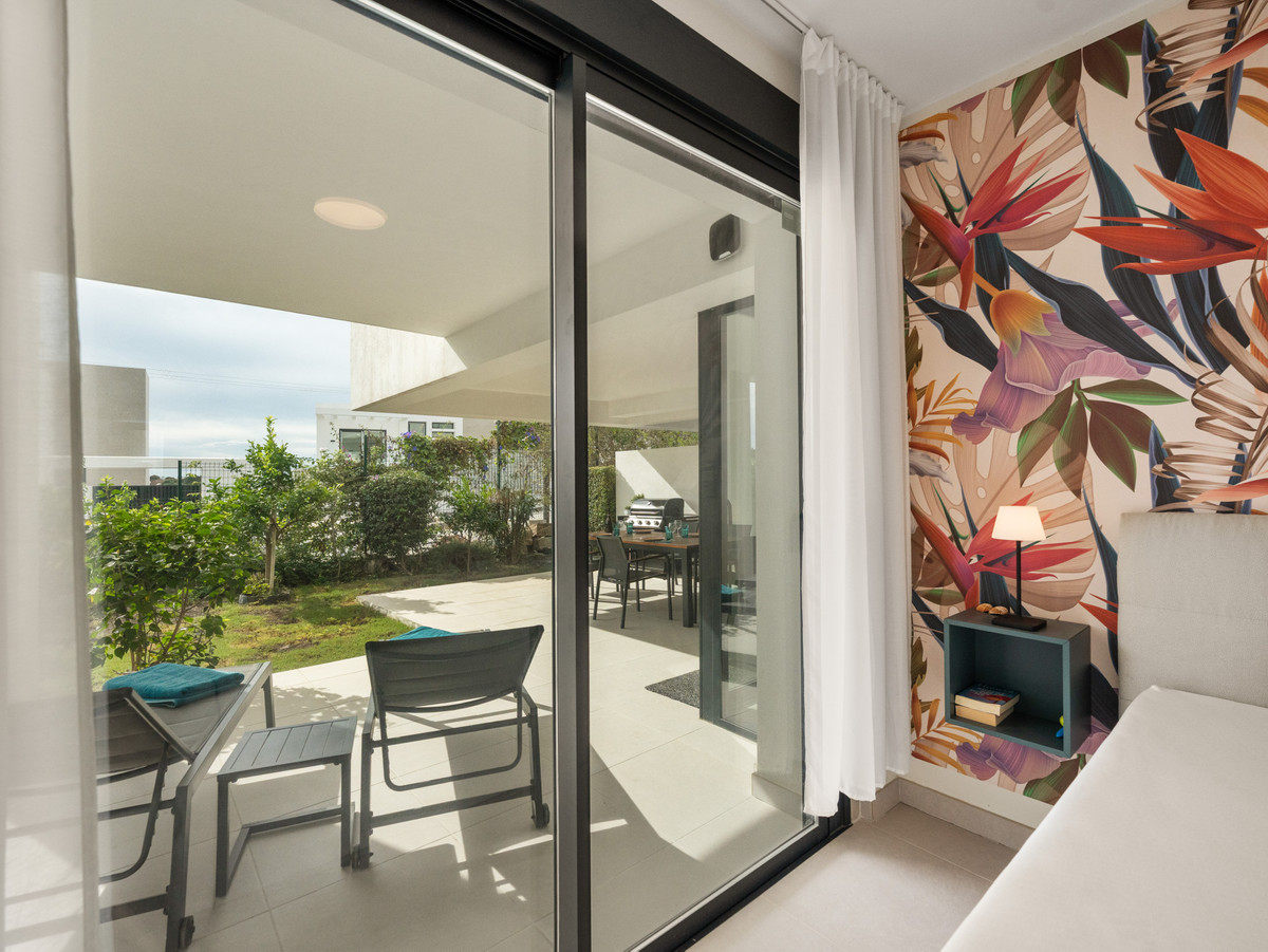 Appartement te koop in Estepona | 2 slaapkamers H5523685