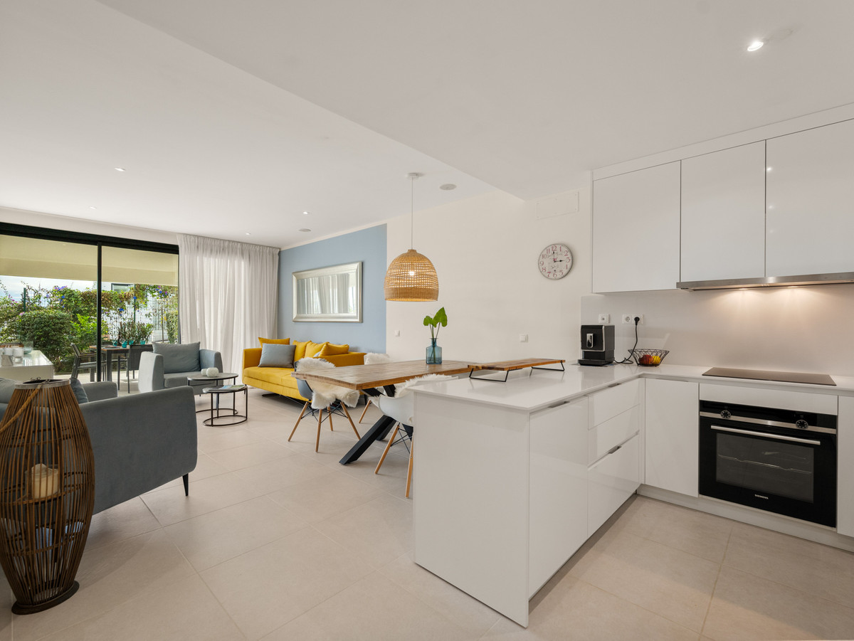 Appartement te koop in Estepona | 2 slaapkamers H5523685