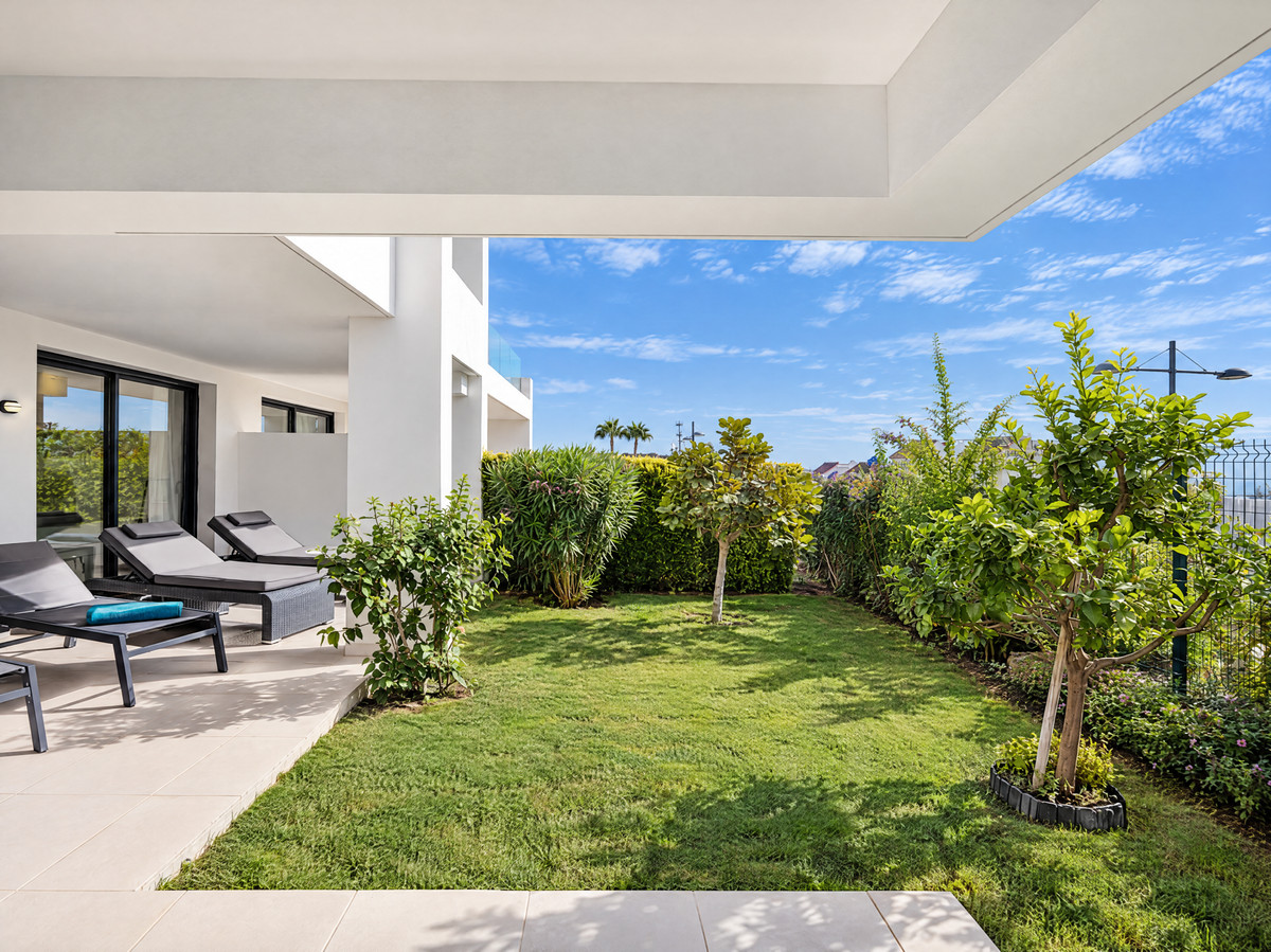 Appartement te koop in Estepona | 2 slaapkamers H5523685
