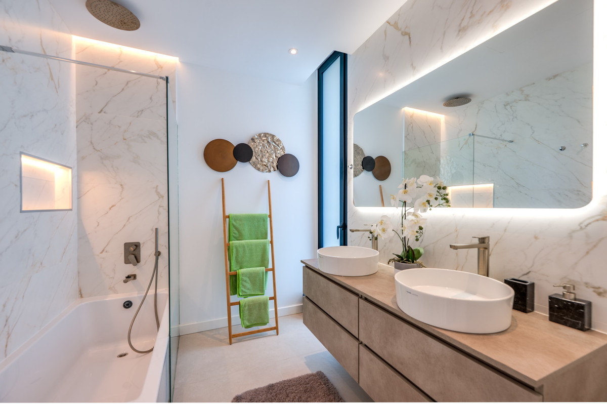 Penthouse te koop in Estepona | 5 slaapkamers H5523778