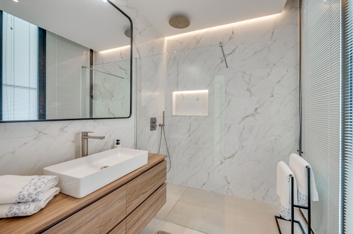 Penthouse te koop in Estepona | 5 slaapkamers H5523778