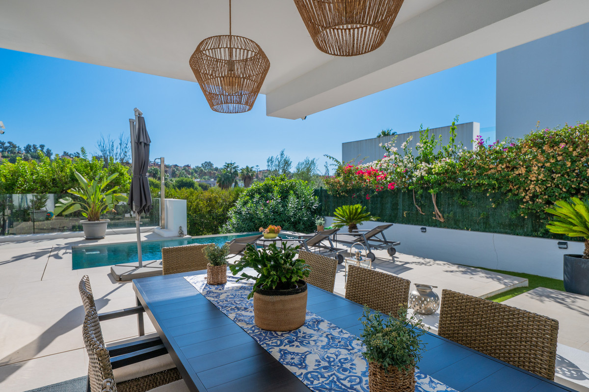 Penthouse te koop in Estepona | 5 slaapkamers H5523778