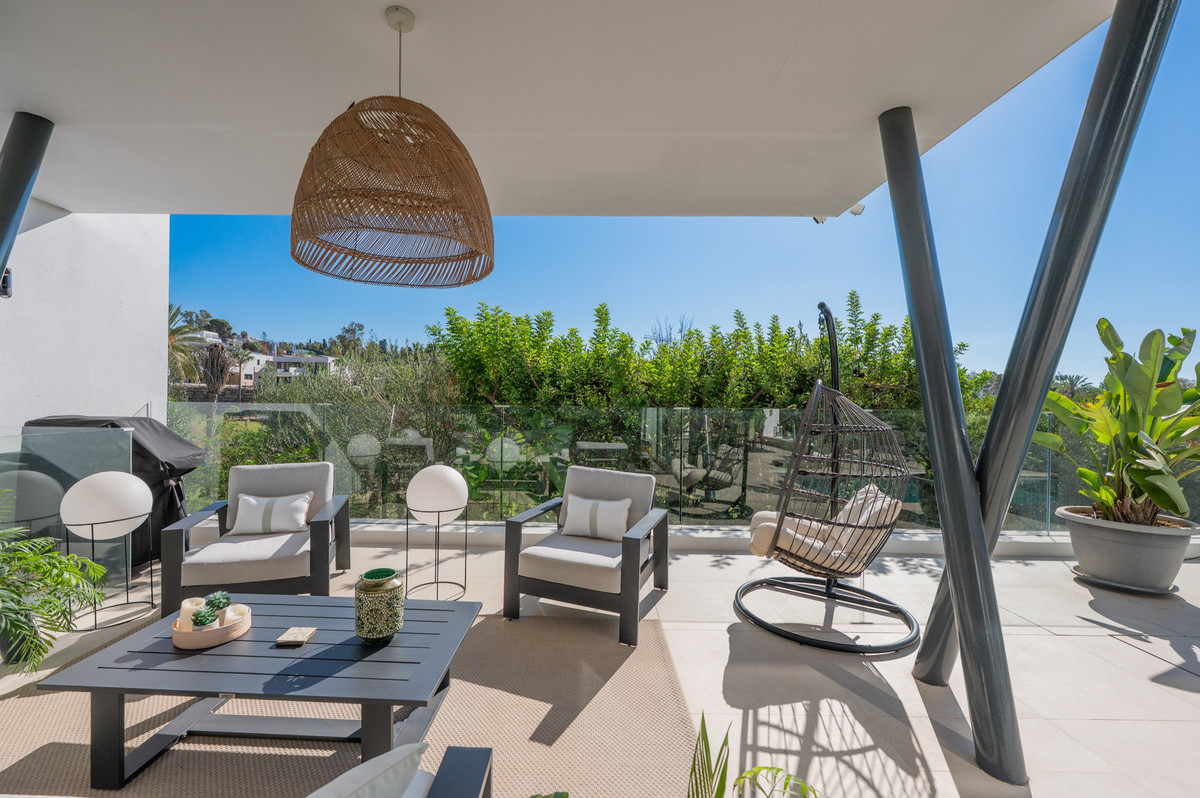 Penthouse te koop in Estepona | 5 slaapkamers H5523778