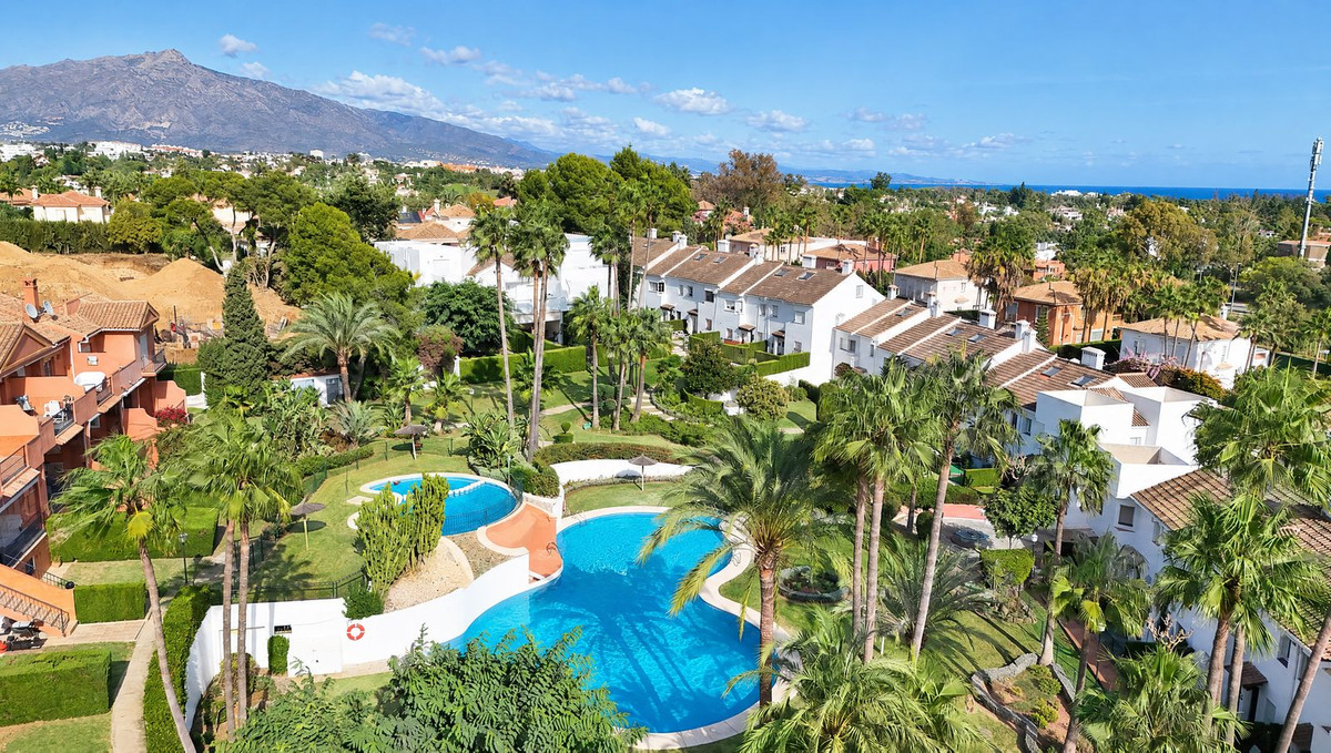 Appartement te koop in Estepona | 3 slaapkamers H5523880