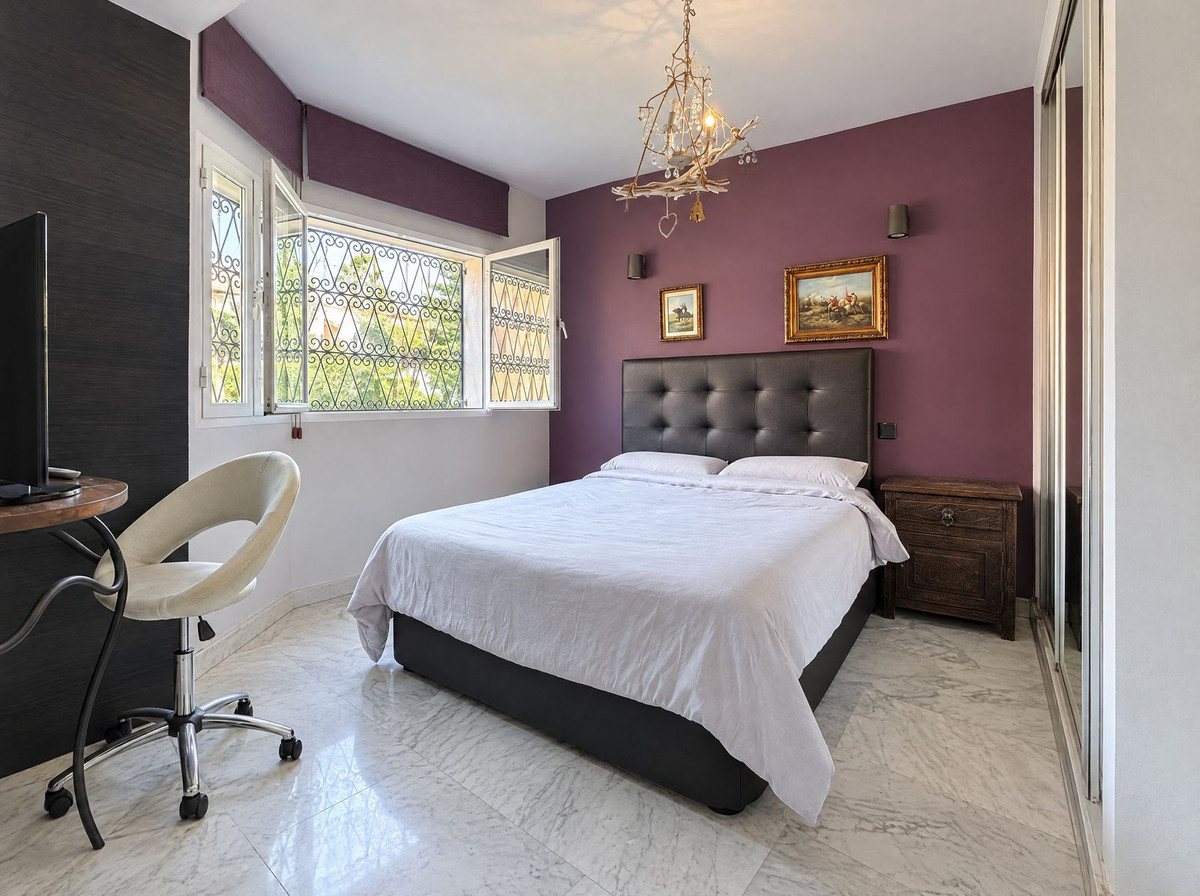 Appartement te koop in Estepona | 3 slaapkamers H5523880