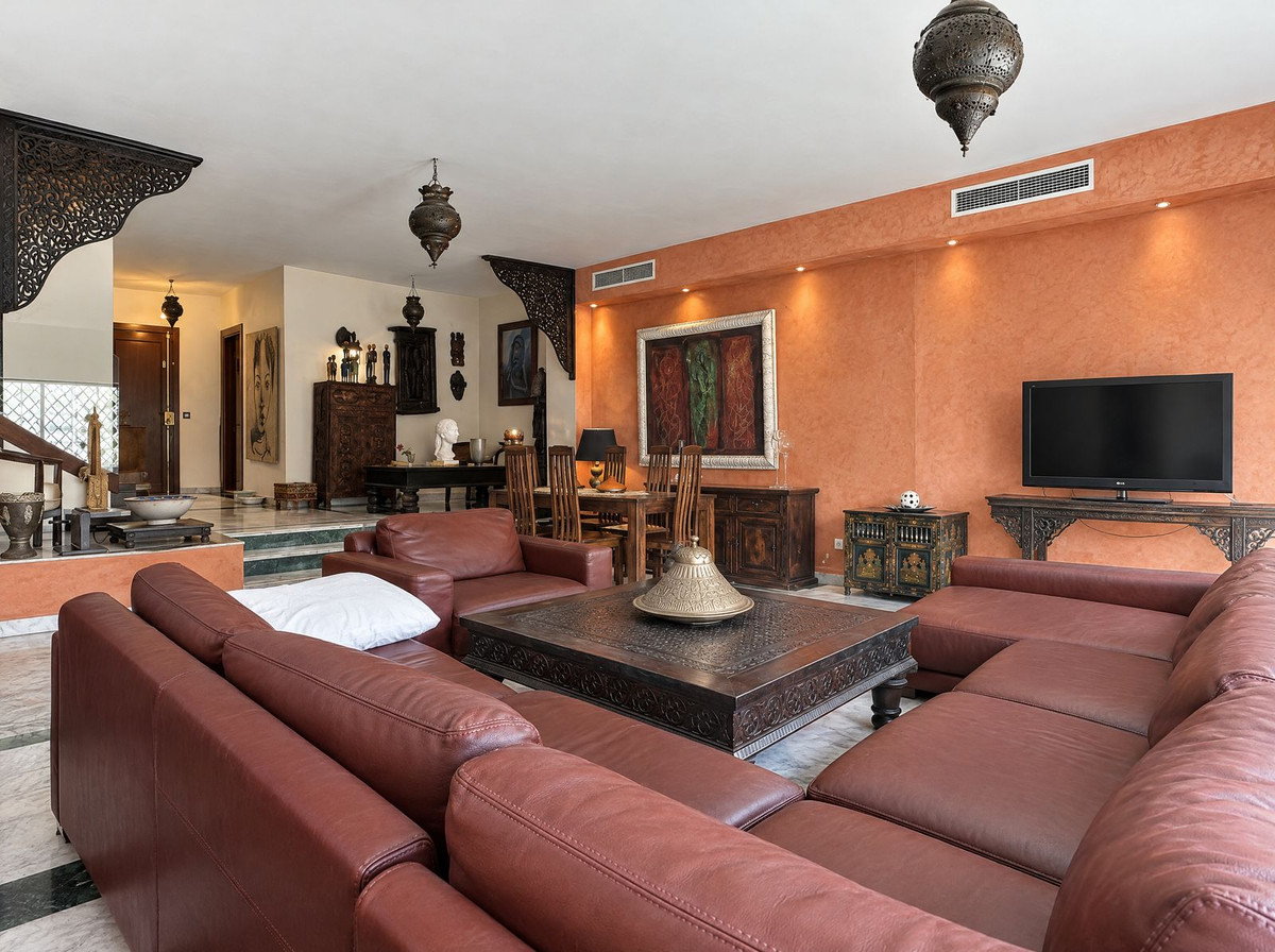 Appartement te koop in Estepona | 3 slaapkamers H5523880