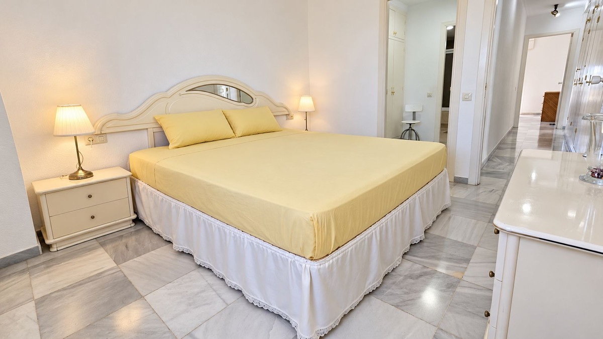 Penthouse te koop in Estepona | 3 slaapkamers H5524150