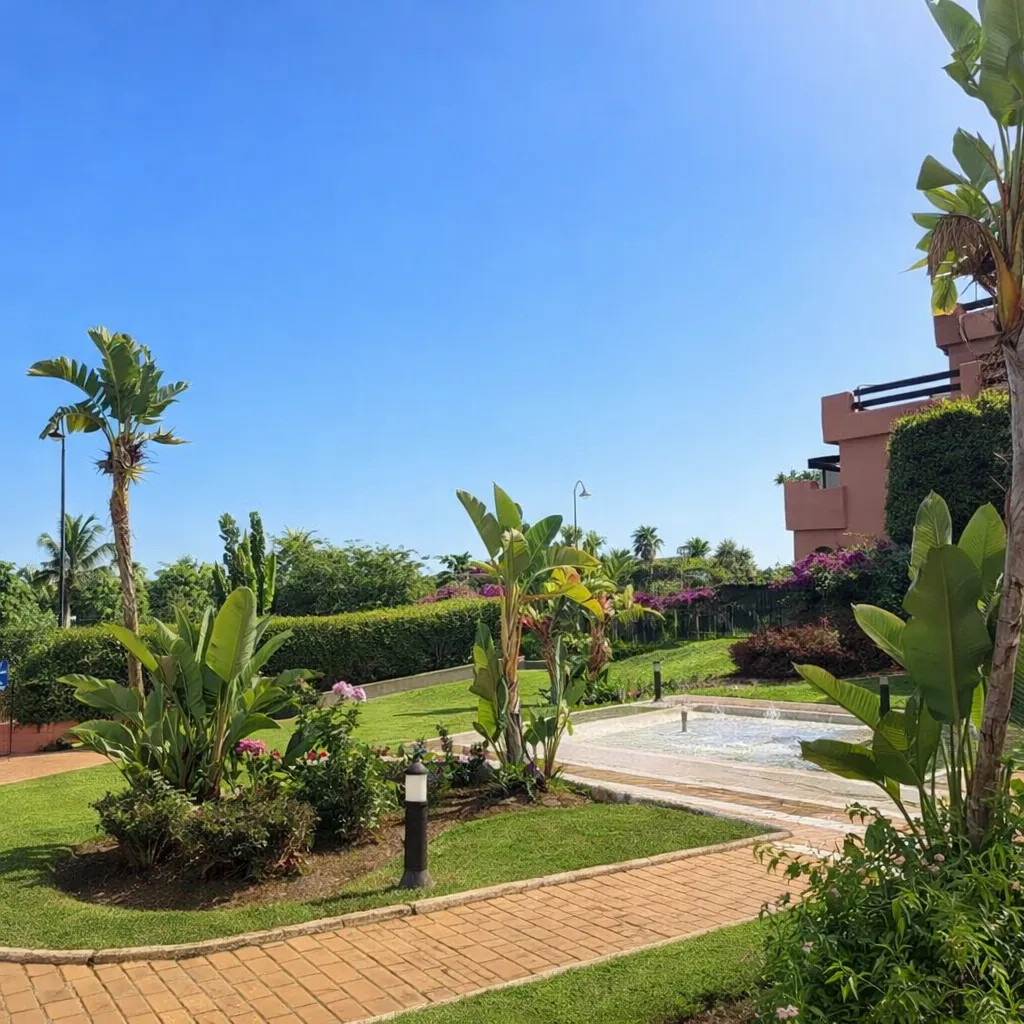 Appartement te koop in Estepona | 2 slaapkamers H5524465