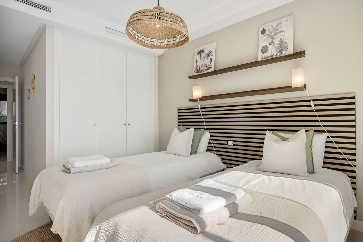 Appartement te koop in Estepona | 3 slaapkamers H5524720