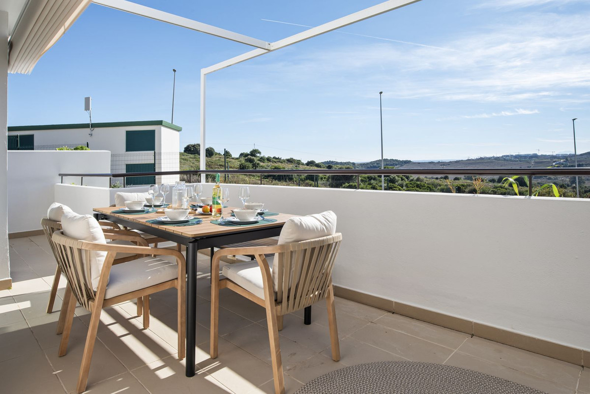 Appartement te koop in Estepona | 3 slaapkamers H5524720