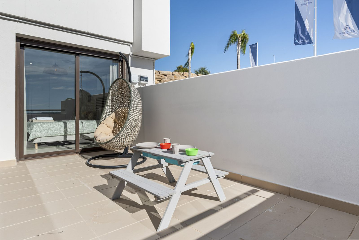 Appartement te koop in Estepona | 3 slaapkamers H5524720