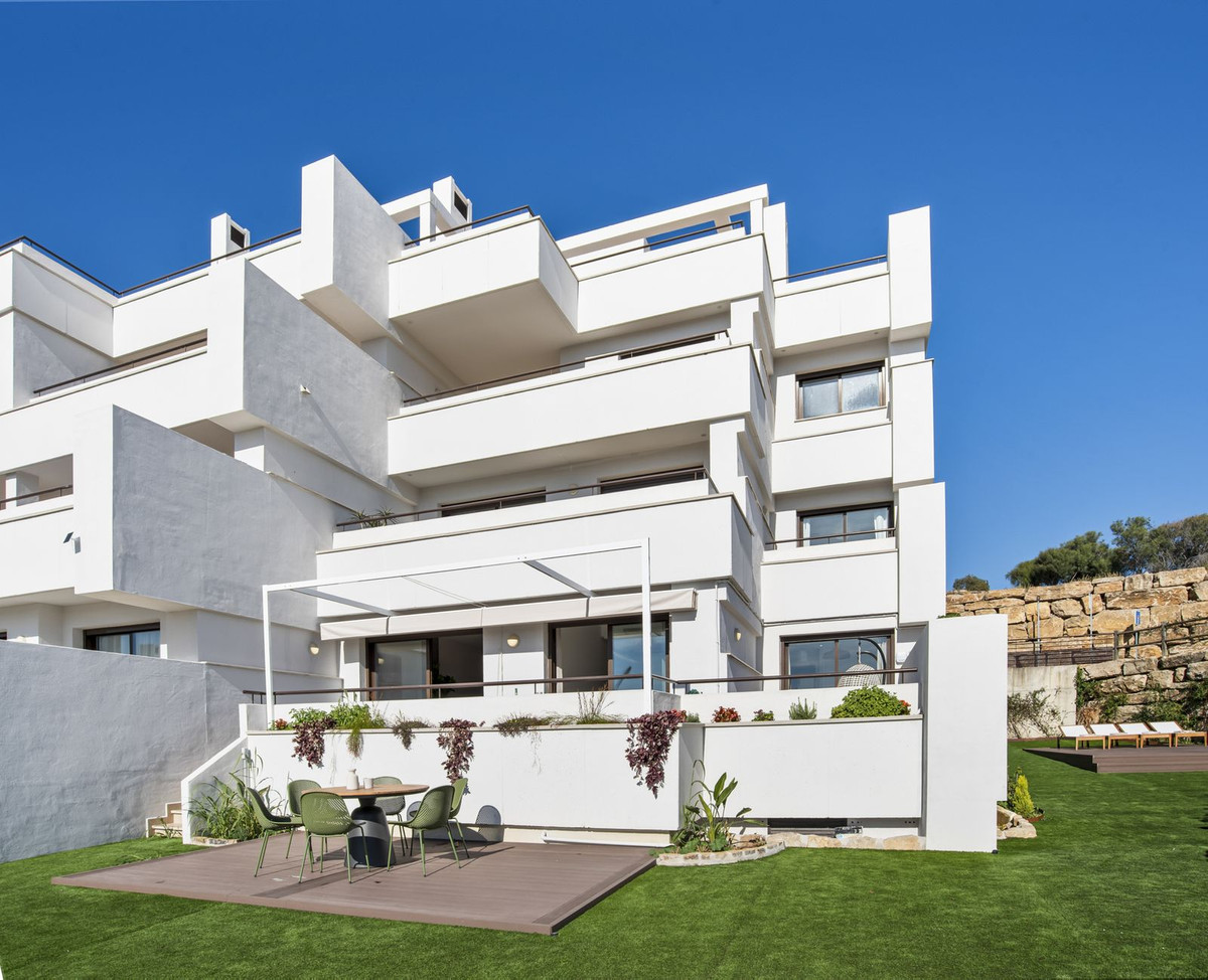 Appartement te koop in Estepona | 3 slaapkamers H5524720