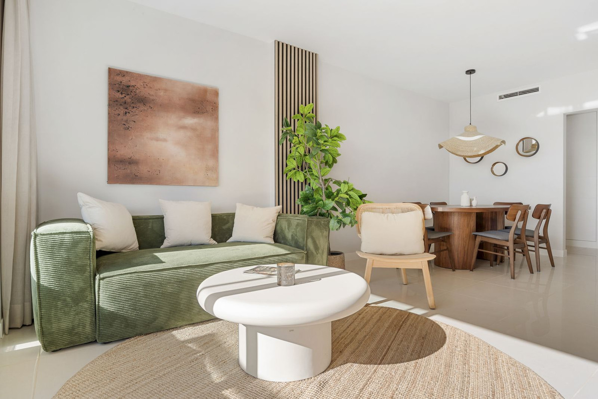 Appartement te koop in Estepona | 3 slaapkamers H5524720
